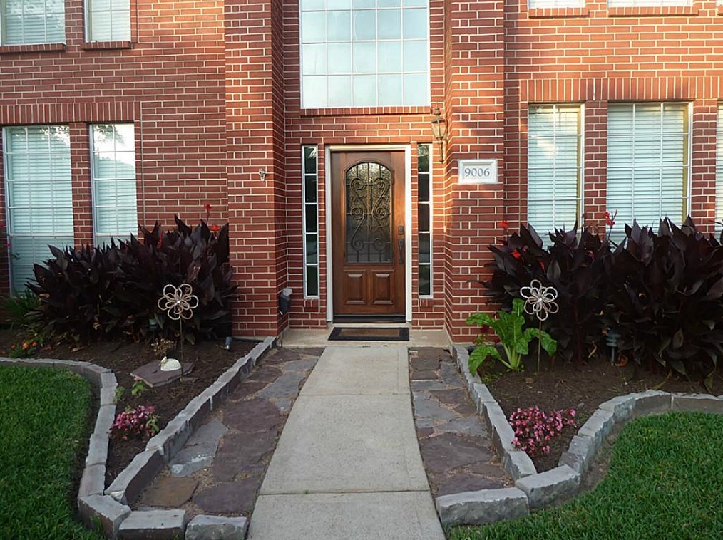 9006 Kilrenny Dr, Spring TX  77379-8651 exterior