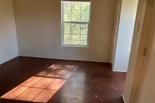 320 Tomlinson St, Sour Lake, TX 77659 - Photo 7