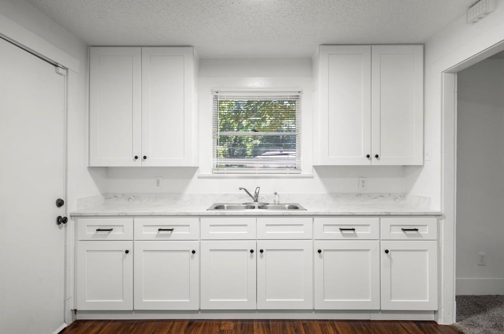 904 Mansfield St, Houston TX  77091-4117 exterior