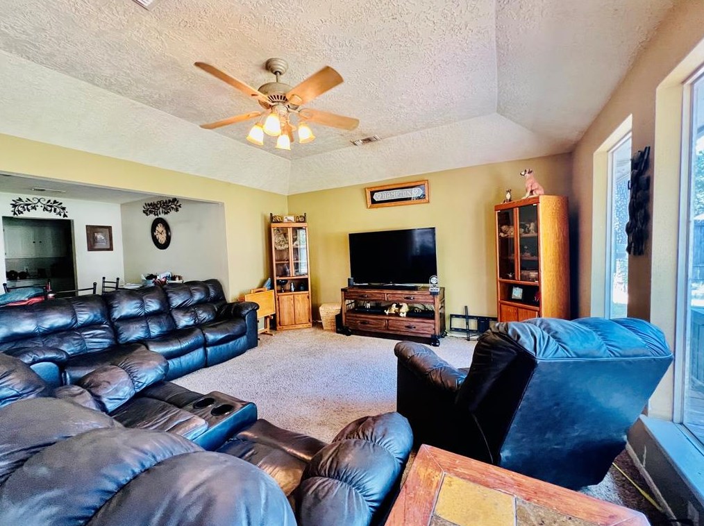 4406 Lost Lake Ln, Spring TX  77388-3962 exterior