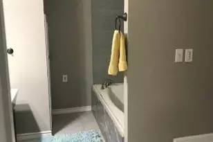 435 E Ave J, Silsbee, TX 77656 - Photo 27