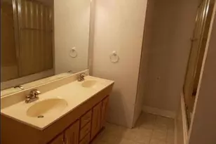 435 E Ave J, Silsbee, TX 77656 - Photo 31