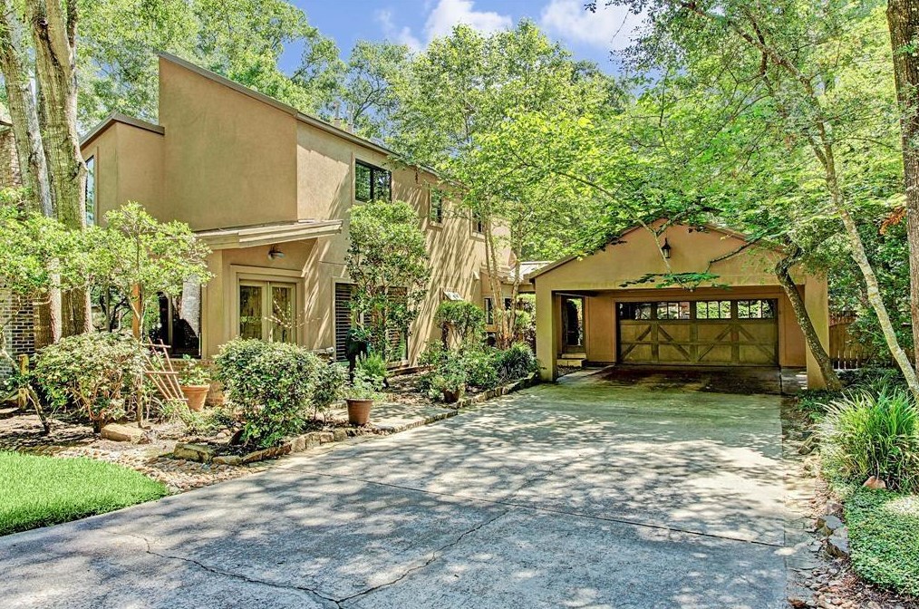 2607 Crossvine Cir, Spring TX  77380-1393 exterior