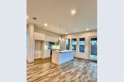 4402 Bora Bora Lane, Houston, TX 77045 - Photo 13