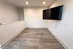 4402 Bora Bora Ln, Houston, TX 77045 - Photo 23