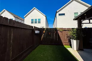 4402 Bora Bora Ln, Houston, TX 77045 - Photo 35