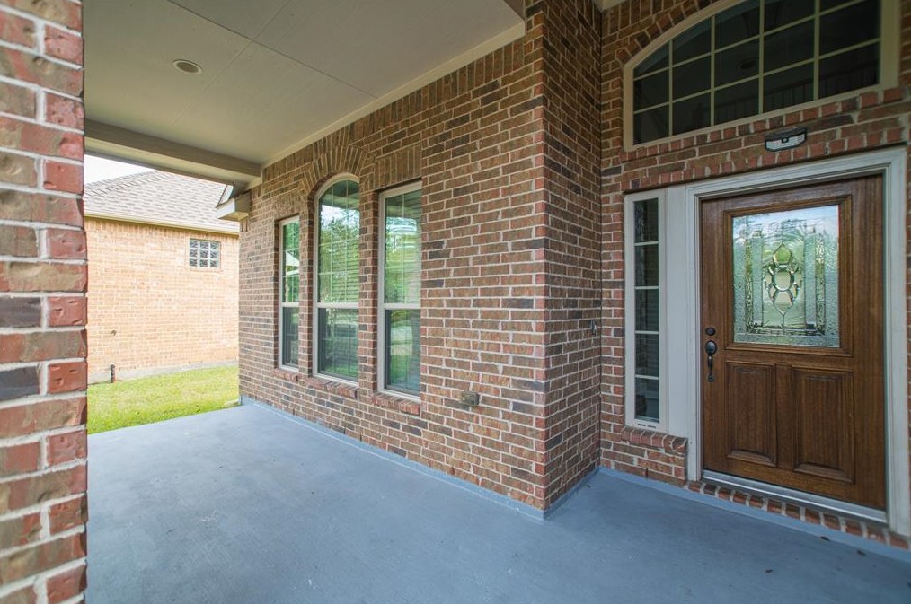 71 Buck Trail Pl, Spring TX  77389-8688 exterior