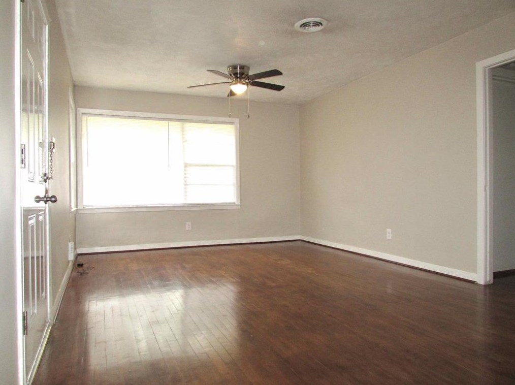 2907 Soway St, Houston TX  77080-3520 exterior