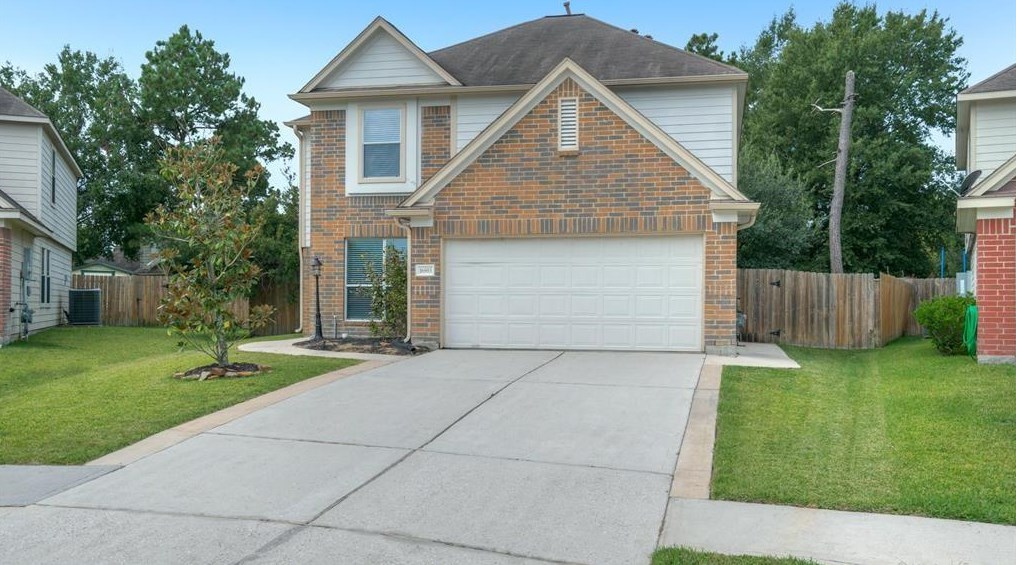16893 Greenhouse St, Conroe TX  77385-6080 exterior