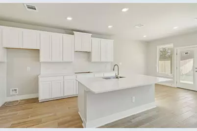 17720 Mill Manor Drive, Montgomery, TX 77316 - Photo 5