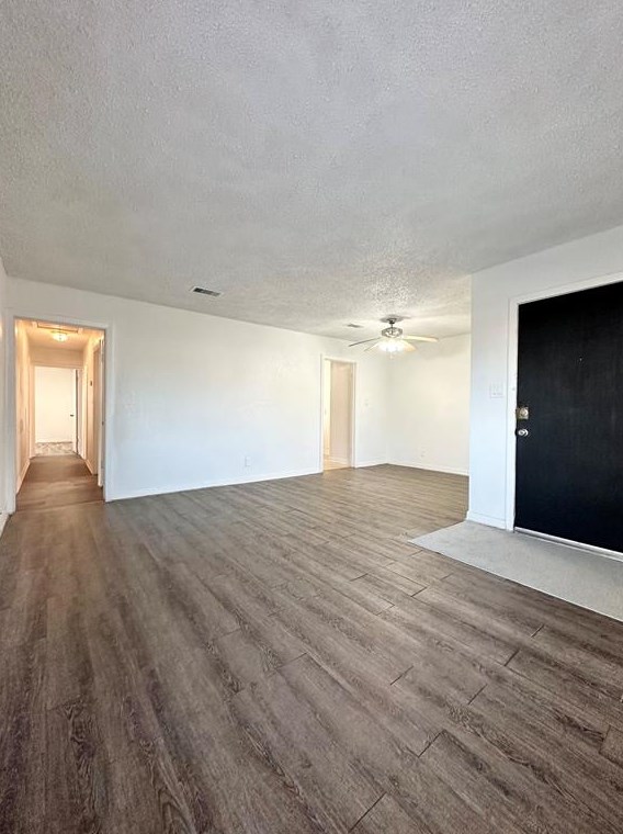8706 Tilgham St, Houston TX  77029-3338 exterior