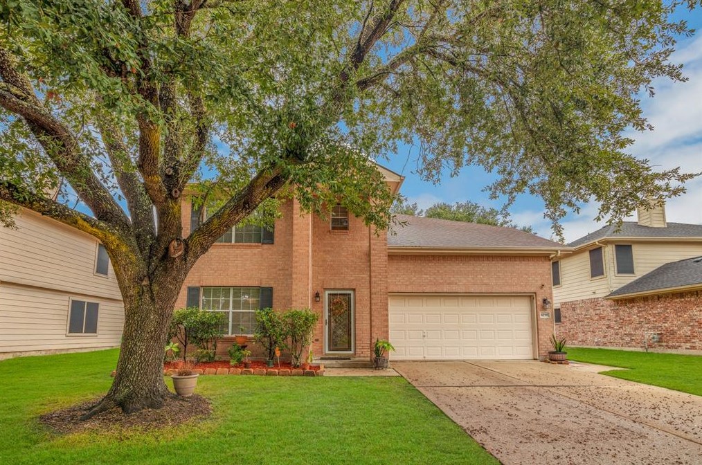 4715 Mill Creek Dr, Baytown TX  77521-4126 exterior