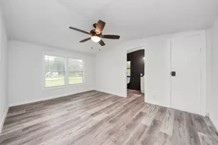 2134 County Rd 5017, Cleveland, TX 77327 - Photo 17