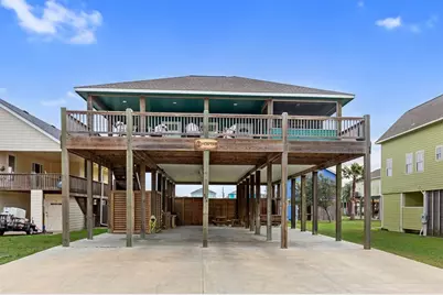876 Surfview, Crystal Beach, TX 77650 - Photo 3