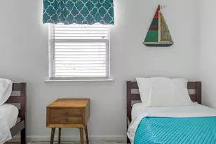 1110 Treaty Dr, Surfside Beach, TX 77541 - Photo 17