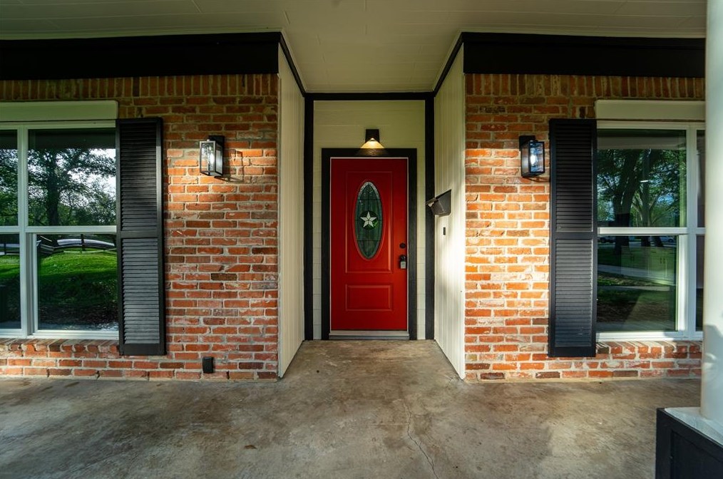 7387 Sims Dr, Houston TX  77061-2642 exterior