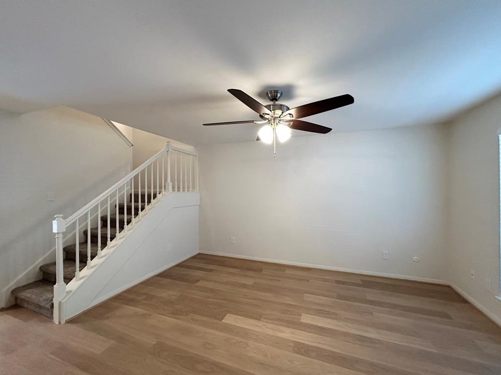 1477 Springrock Ln, Houston TX  77055-4301 exterior
