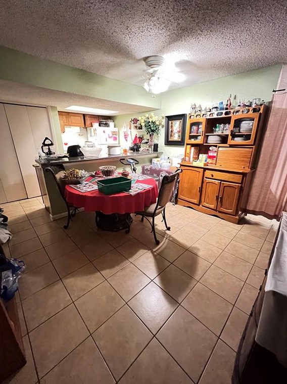 781 Country Place Dr, Houston TX  77079-5598 exterior