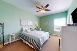 982 Kirks Dr, Gilchrist, TX 77617 - Photo 21