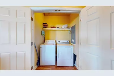 982 Kirks Drive, Gilchrist, TX 77617 - Photo 35