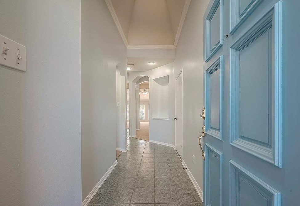 51 Bowie Bend Ct, Conroe TX  77385-3572 exterior