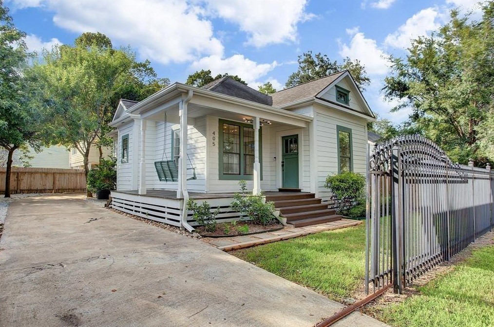 405 Vincent St, Houston TX  77009-5132 exterior