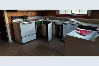 1370 Plum Street, Beaumont, TX 77703 - Photo 3