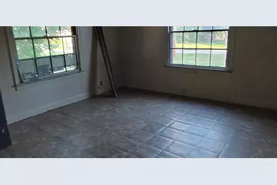 1370 Plum Street, Beaumont, TX 77703 - Photo 9
