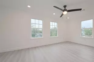 4516 Galesburg St, Houston, TX 77051 - Photo 21