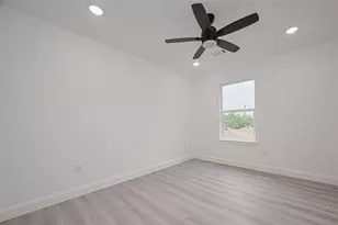 4516 Galesburg St, Houston, TX 77051 - Photo 19