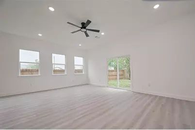 4516 Galesburg Street #A, Houston, TX 77051 - Photo 9