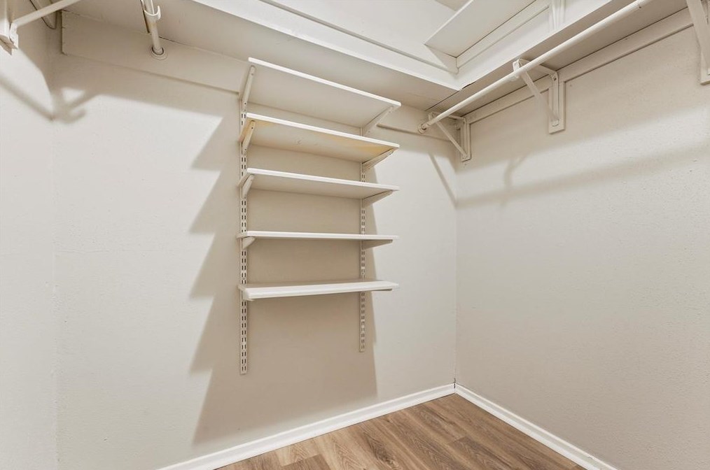 7219 Sunlight Ln, Houston TX  77095-1411 exterior