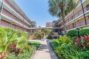 6300 Seawall Blvd, Galveston, TX 77551 - Photo 21