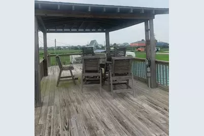 933 Wesley Way, Port Bolivar, TX 77650 - Photo 11