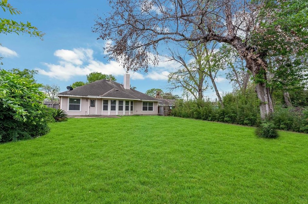 3925 Charleston St, Houston TX  77021-1304 exterior