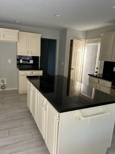 26 Hidden View Cir, Spring TX  77381-4414 exterior