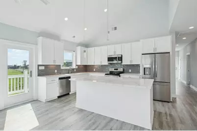 2115 Seahorse Lane, Port Bolivar, TX 77650 - Photo 3