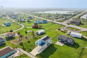 2115 Seahorse Ln, Port Bolivar, TX 77650 - Photo 41