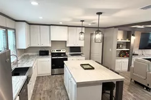 1322 N Market St, Grapeland, TX 75844 - Photo 7