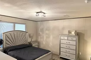 1322 N Market St, Grapeland, TX 75844 - Photo 9