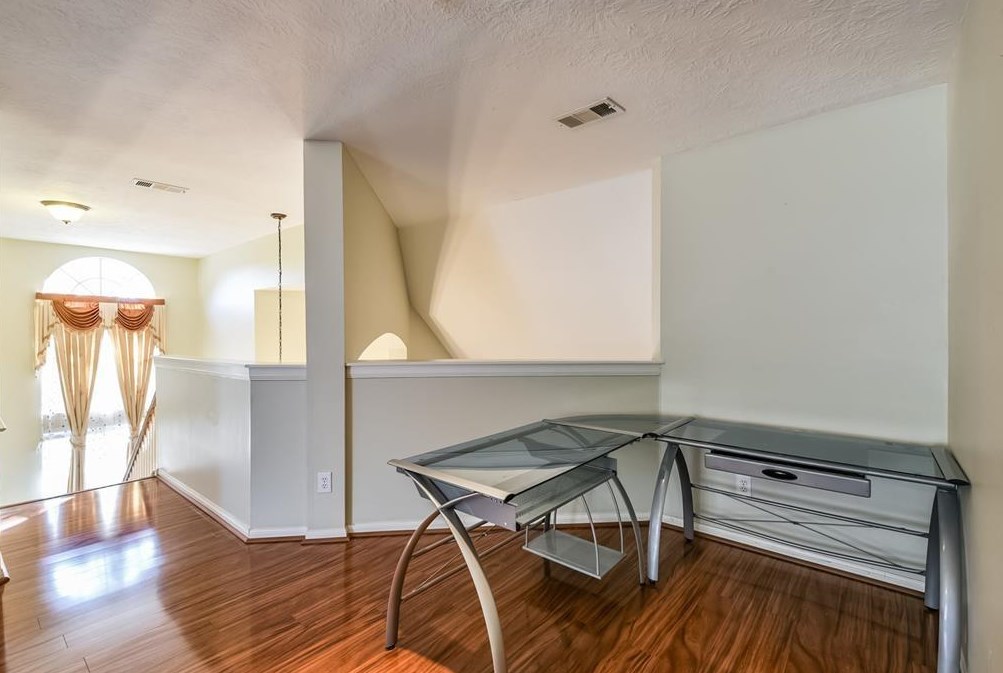 16647 Broadoak Grv Ln, Sugar Land TX  77498-7171 exterior