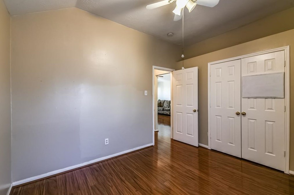 16647 Broadoak Grv Ln, Sugar Land TX  77498-7171 exterior