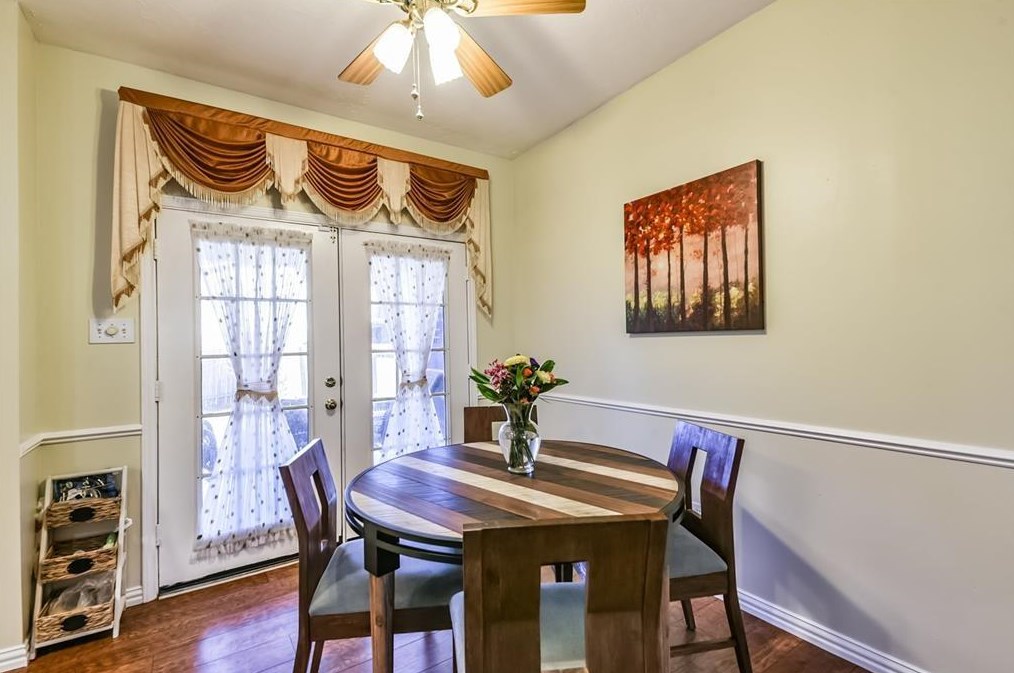 16647 Broadoak Grv Ln, Sugar Land TX  77498-7171 exterior