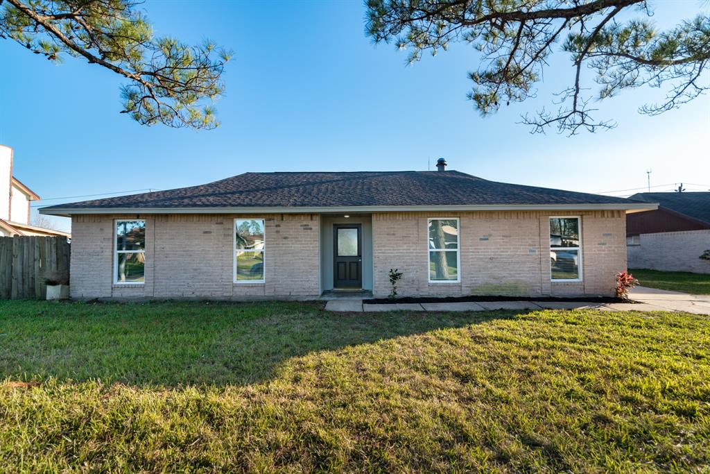 7003 Rockergate Dr Houston Tx 77489 Mls 94360367 Coldwell Banker