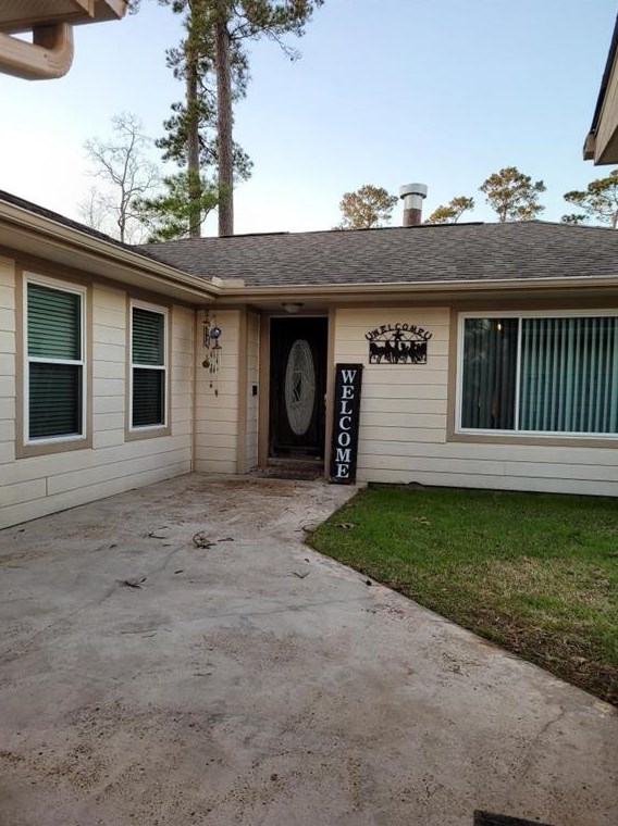 602 Harbor Mist Dr, Crosby TX  77532-4544 exterior