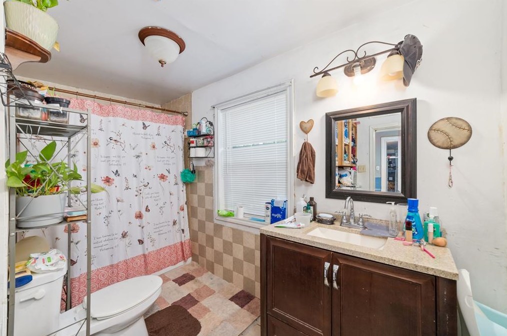 2003 Turner Dr, Houston TX  77093-6201 exterior