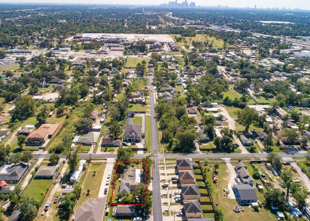 2003 Turner Dr, Houston TX  77093-6201 exterior