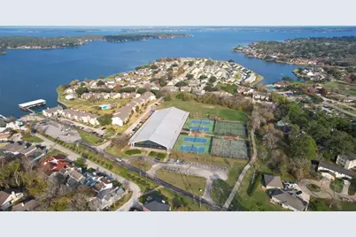 306D Lakeview Terrace Terrace #306D, Montgomery, TX 77356 - Photo 37