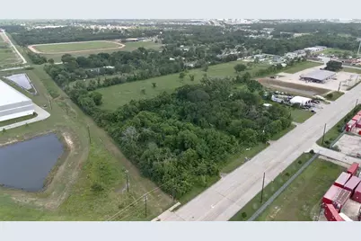 6210 Thompson Road, Baytown, TX 77521 - Photo 11