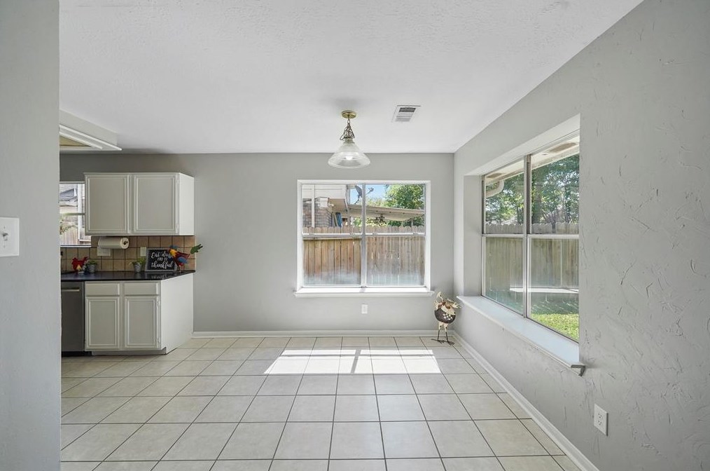 10127 Red Wolf Ln, Houston TX 77064-5457 exterior